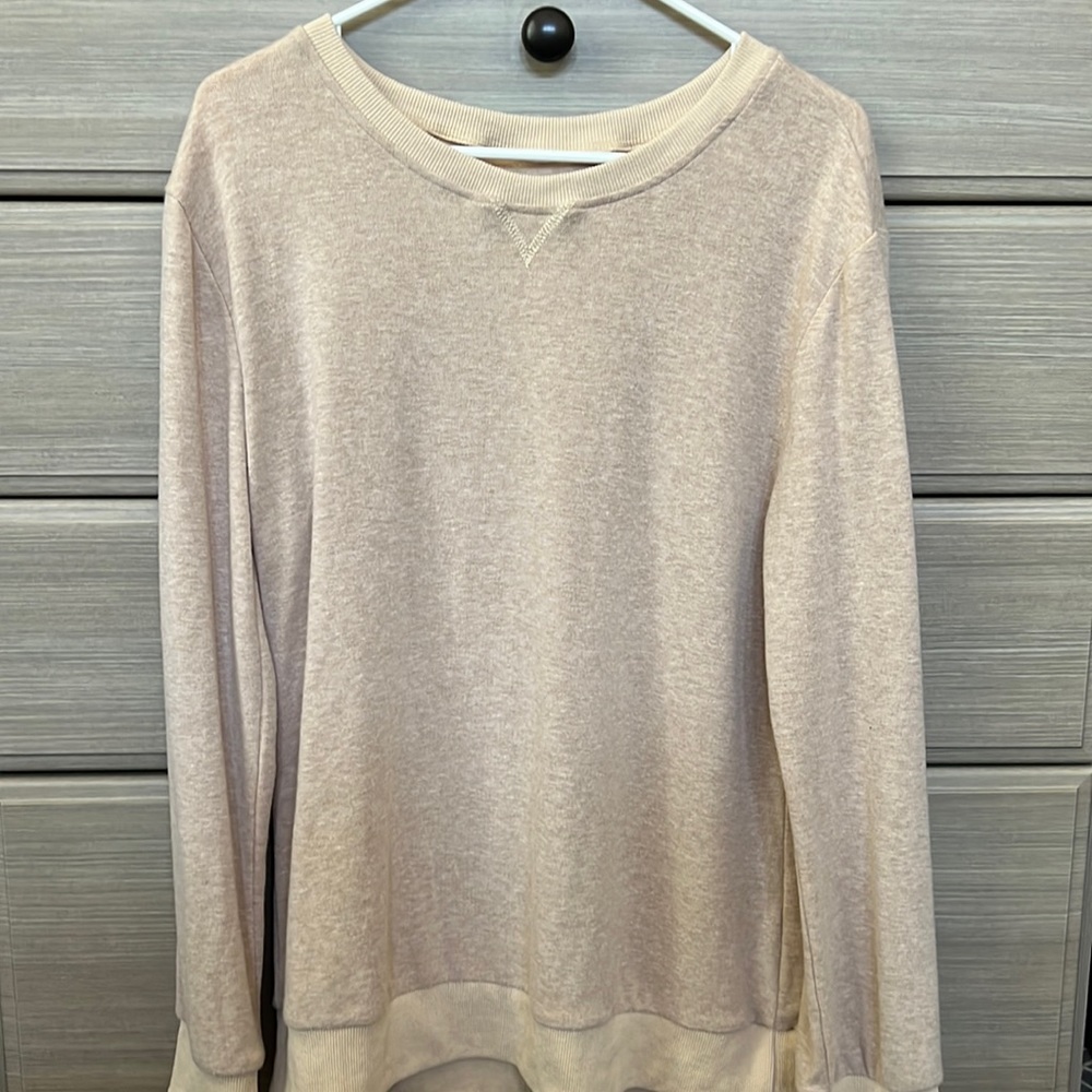 Lightweight Crewneck